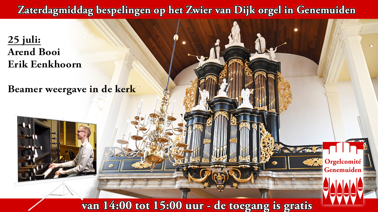 Vaste bespelers Arend Booi en Erik Eenkhoorn achter de klavieren in Grote kerk